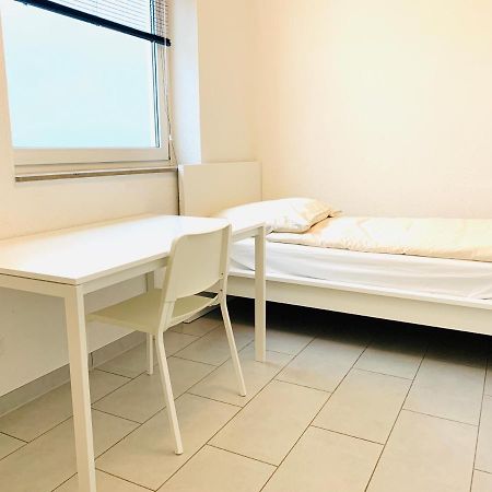 Gemutliches Zimmer 20 Min Vom Frankfurt Hbf 3 Langen  Exteriör bild